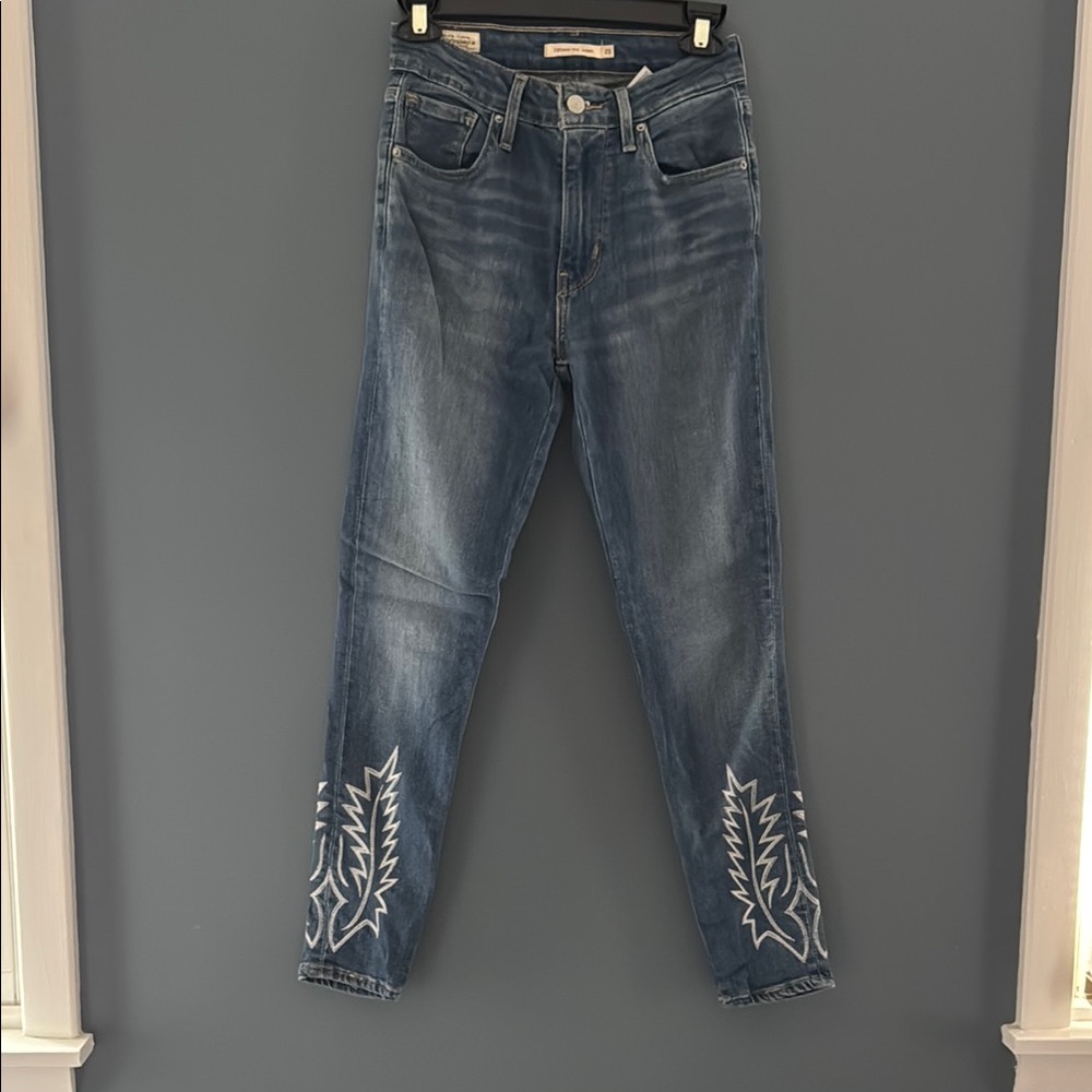 Levi’s Cowboy Boot Embroidered 721